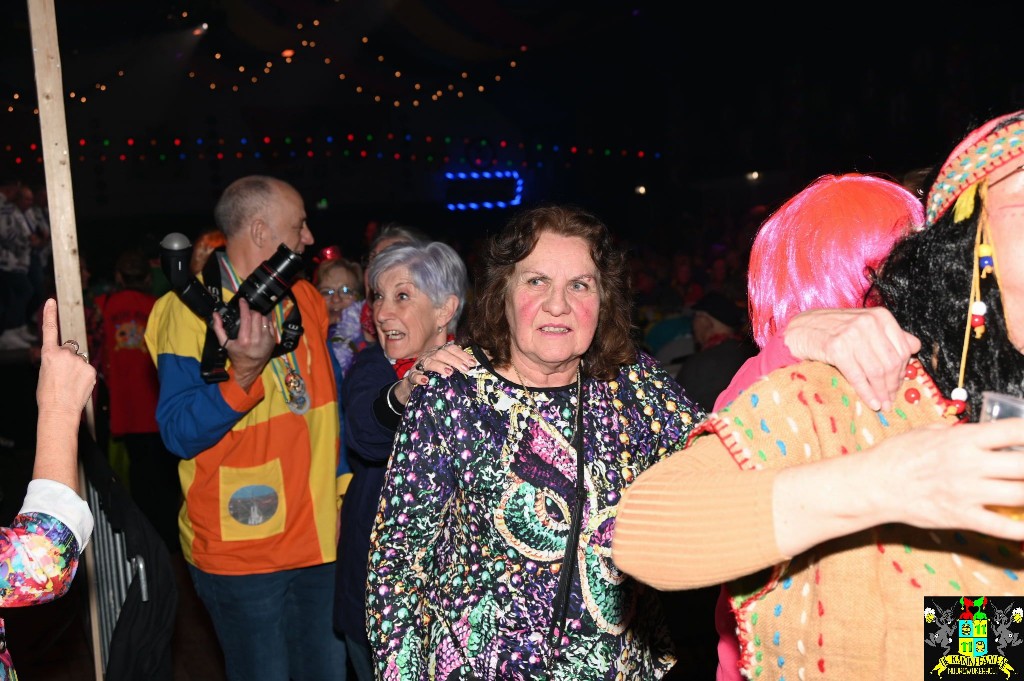 ../Images/Seniorencarnaval 2026 426.jpg